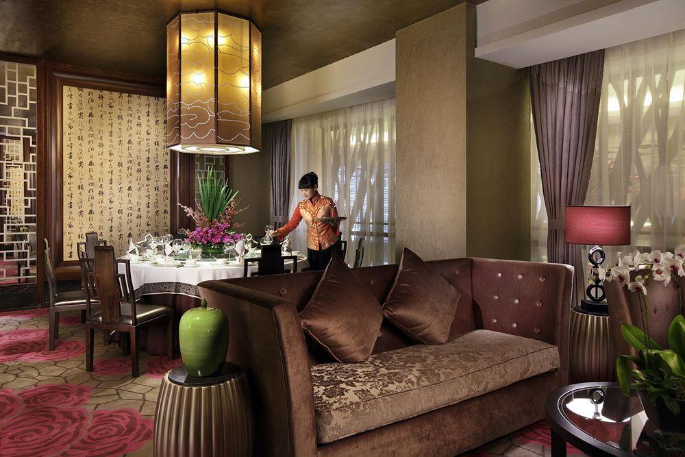 Lake View Hotel Beijing Exterior photo