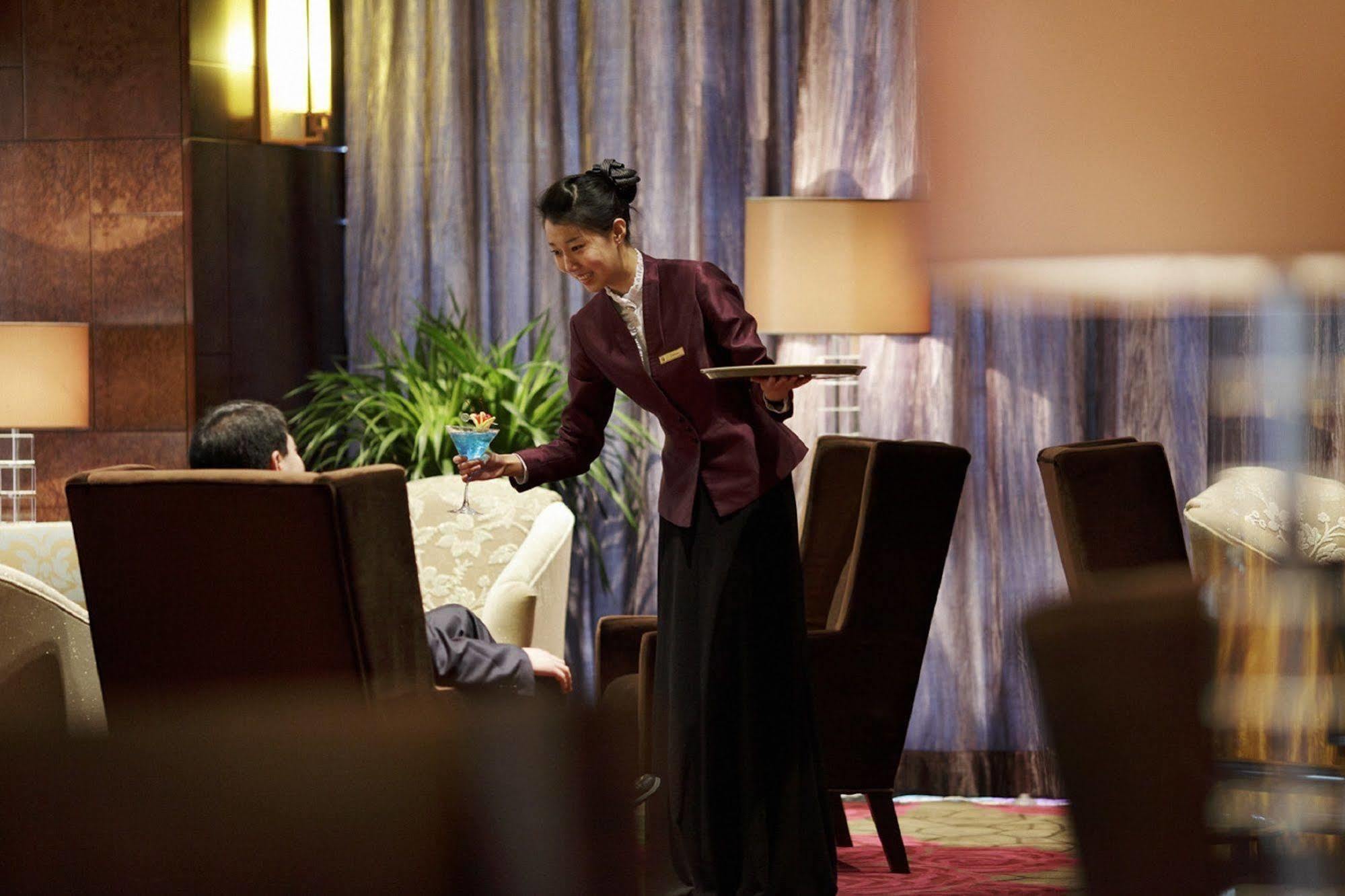 Lake View Hotel Beijing Exterior photo