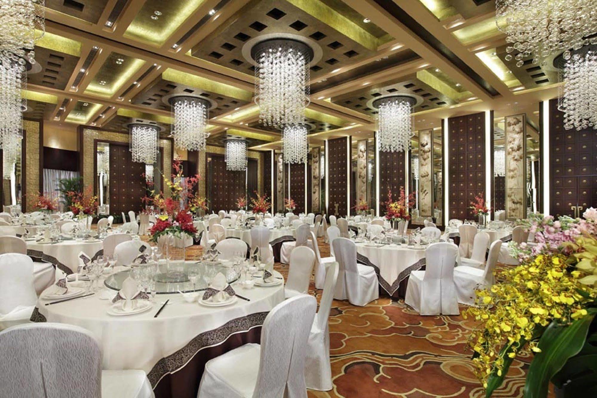 Lake View Hotel Beijing Exterior photo